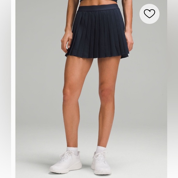 lululemon High Rise Pleated Tennis Skirt in True Navy Size 4 - Picture 2 of 7